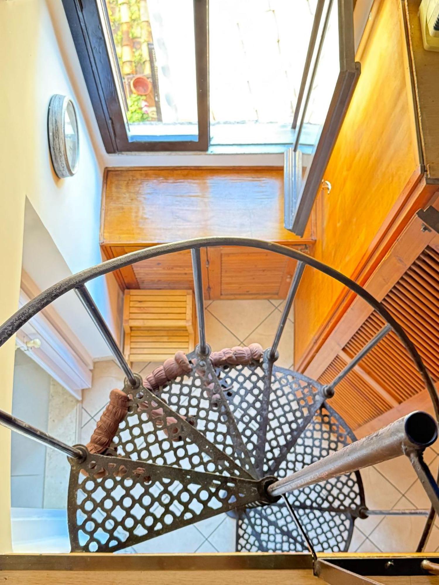 Ferienwohnung Rione VI Loft Rom Zimmer foto